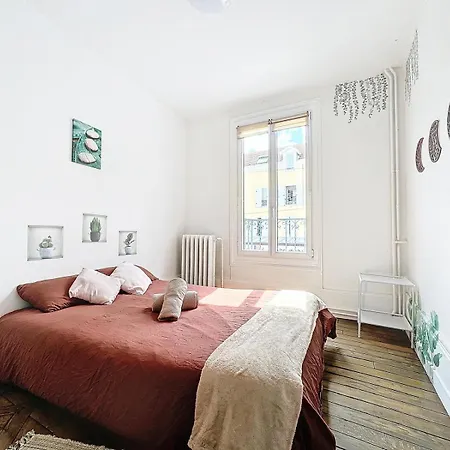 A1 Champagne - 200 M2 14 Personnes 2 Toilets 4 Showers - Hyper Centre - En Champagne Holiday home