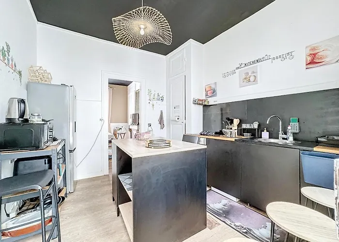 Feriehus A1 Champagne - 200 M2 14 Personnes 2 Toilets 4 Showers - Hyper Centre - En Champagne