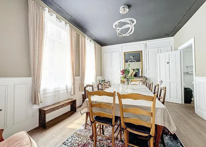 A1 Champagne - 200 M2 14 Personnes 2 Toilets 4 Showers - Hyper Centre - En Champagne Feriehus *